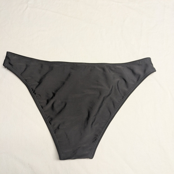 3-PC Bikini Set Size S/M Grey matching bandeau/low rise bottoms & floral bottoms - Picture 7 of 10